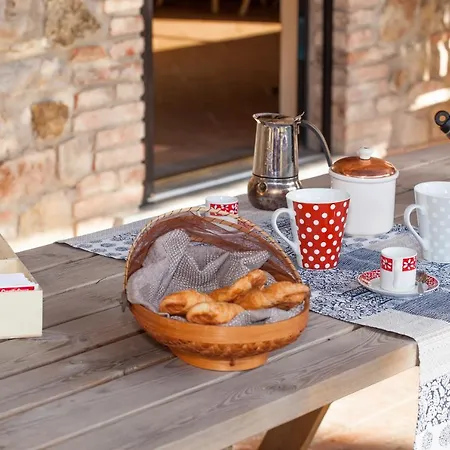 La Casa Di Thea - Flo إمبرونيتا